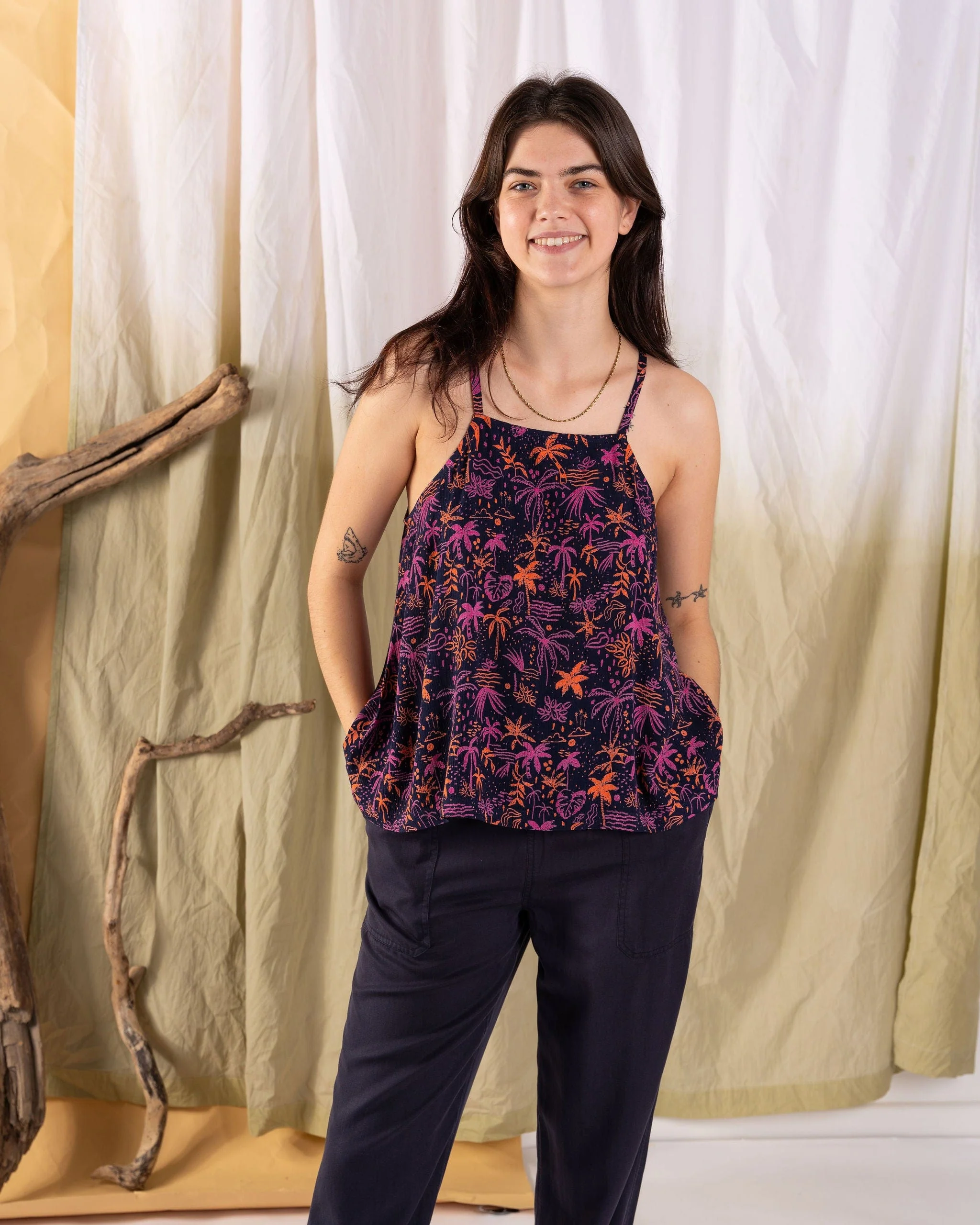 Acapulco Womens Cami Top in Multi - Image 7
