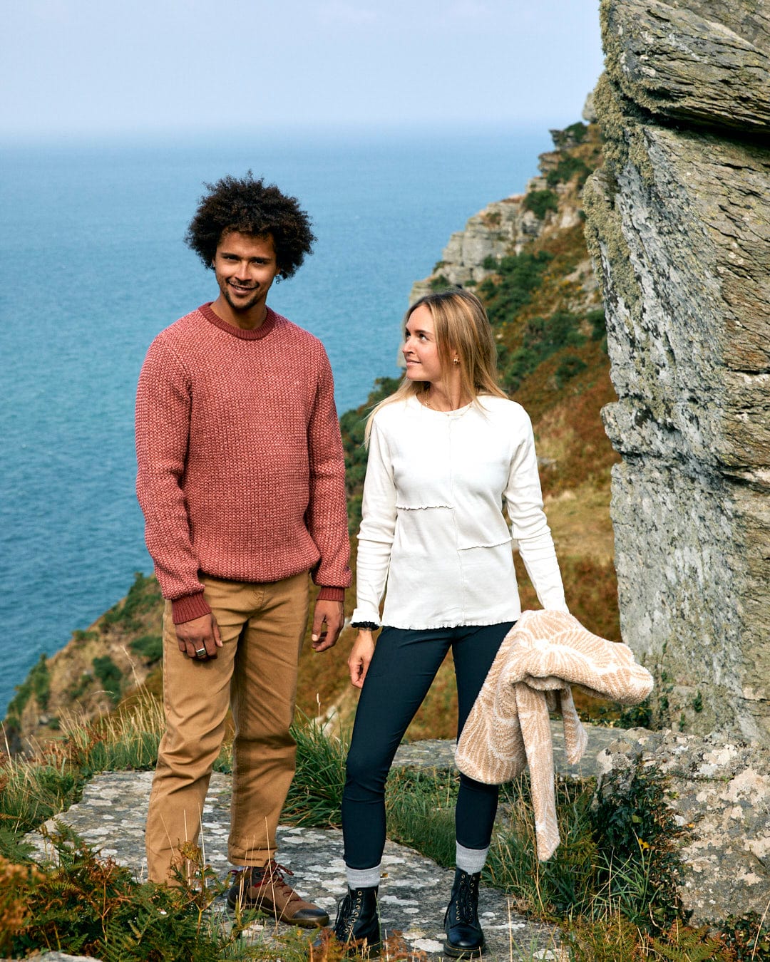 Arlen Mens Knitted Jumper in Pink - Image 9