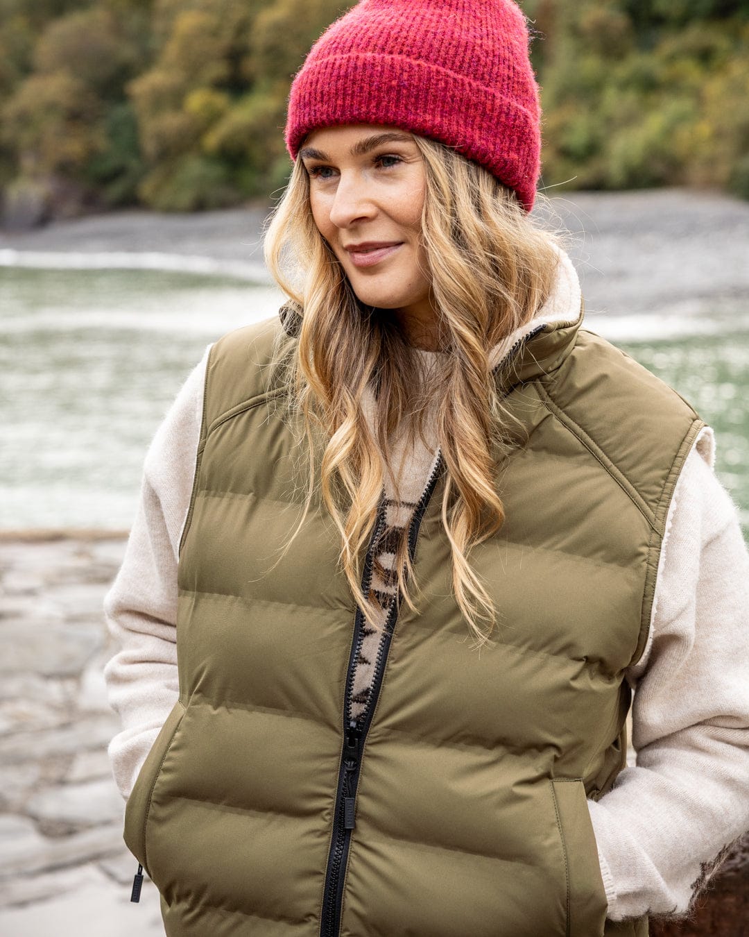 Astra Fleece Womens Reversible Gilet in Green/Cream - Image 2