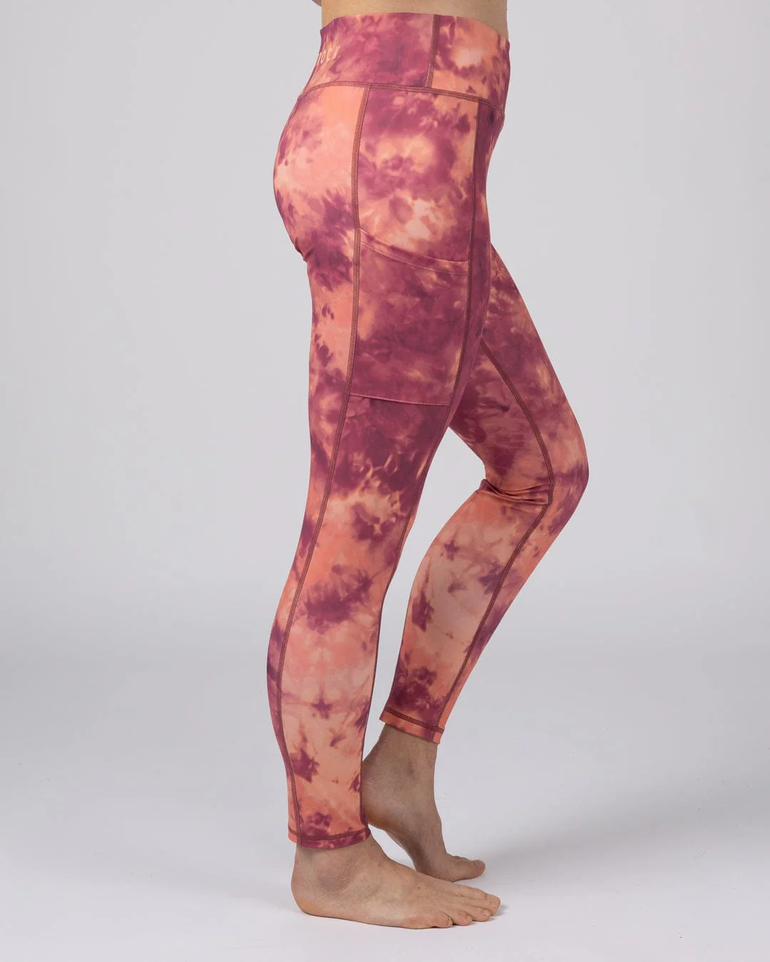 Chakra Womens Tie Dye Leggings in Dark Pink - Image 3