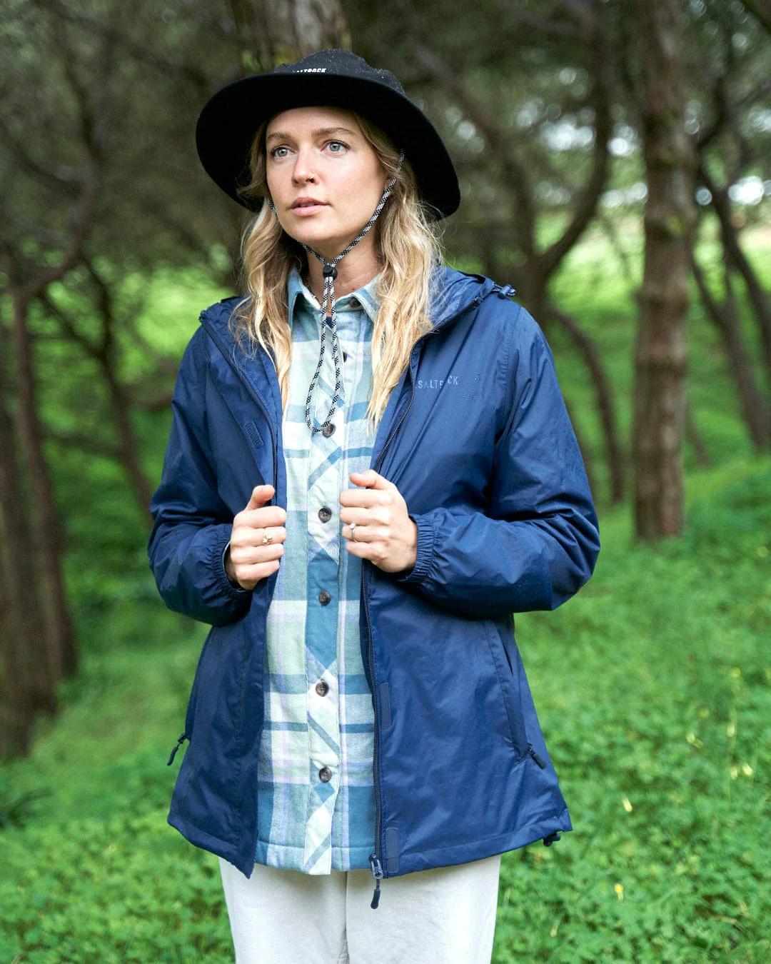 Cooper Womens Packable Waterproof Jacket in Blue - Image 3