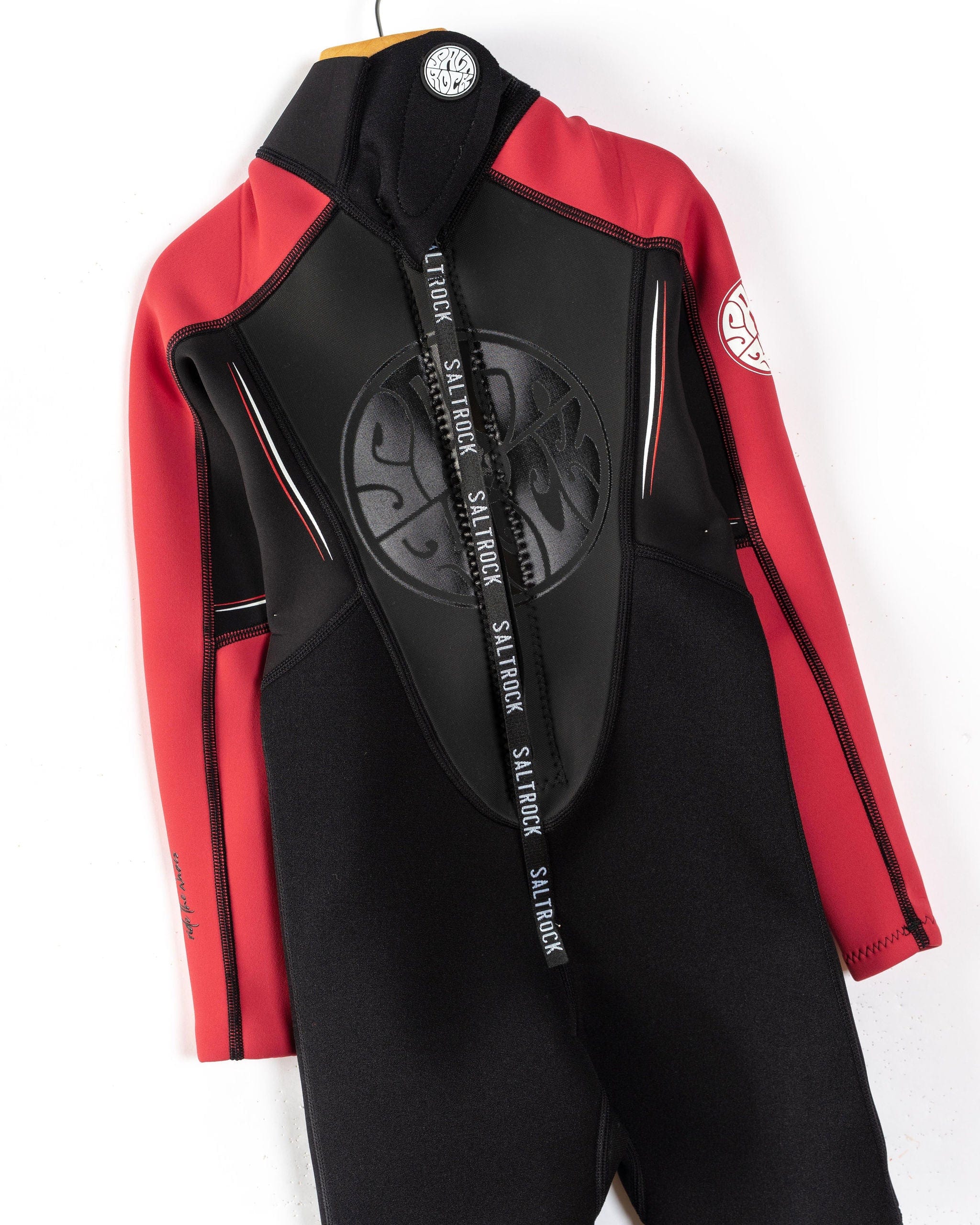 Core Kids 3/2 Full Wetsuit in Black/Red - Image 14