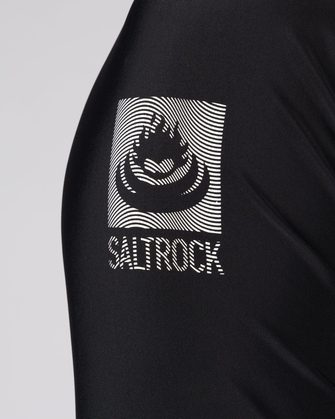 Core Mens Long Sleeve Rashvest in Black - Image 7