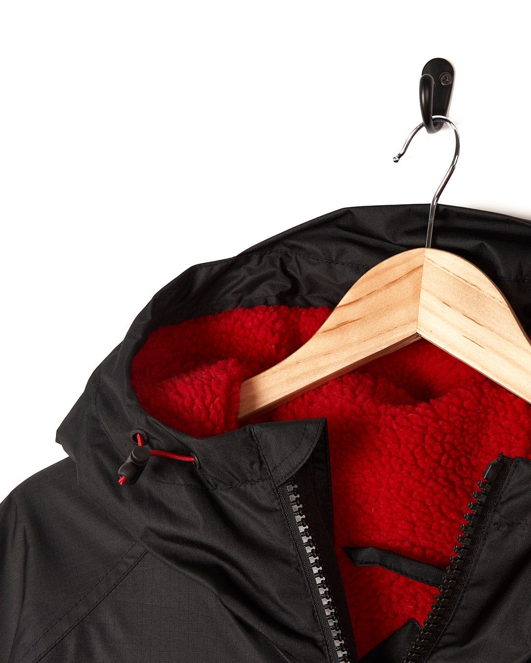 Recycled Changing Robe Black/Red - Image 12