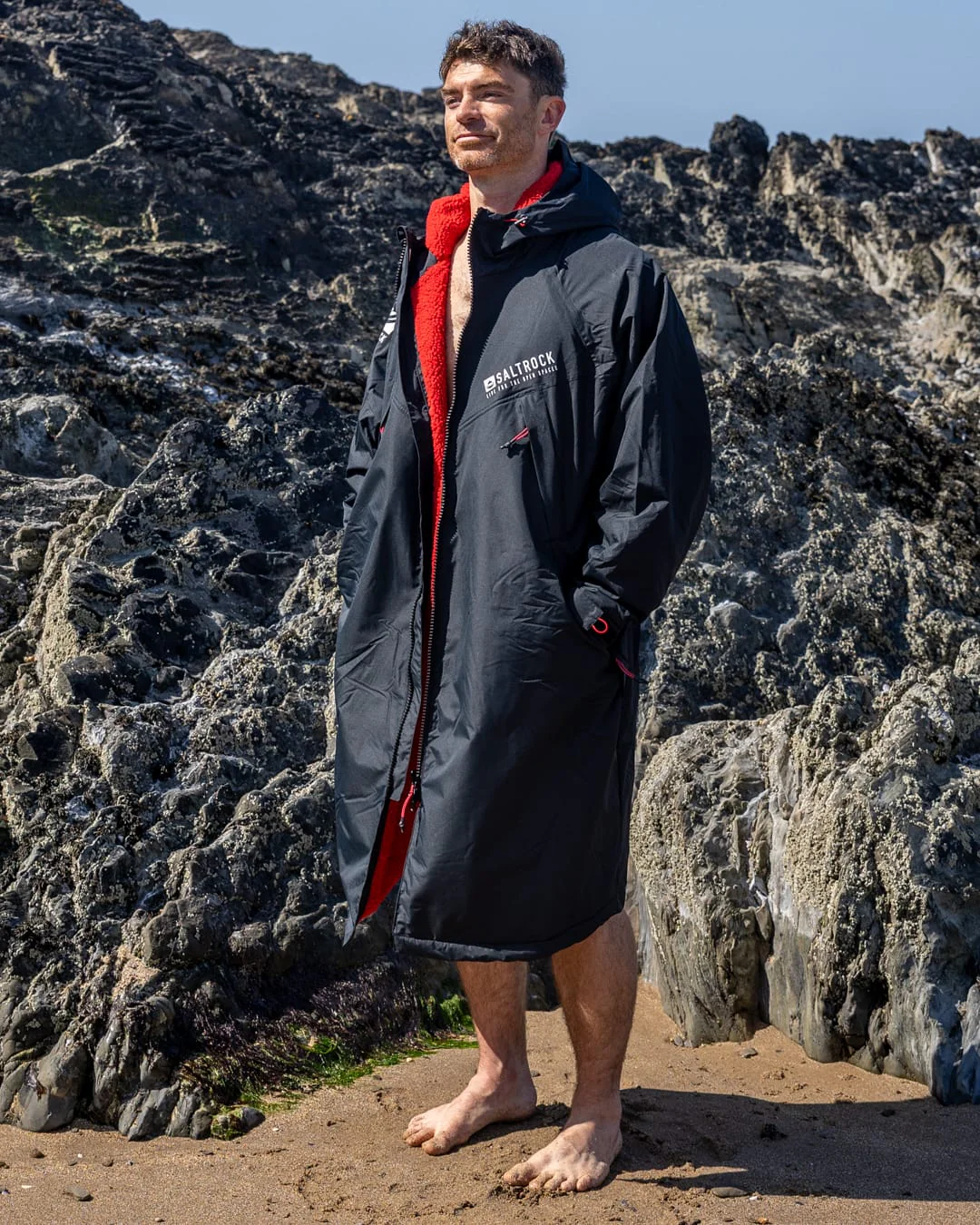 Recycled Changing Robe Black/Red - Image 5