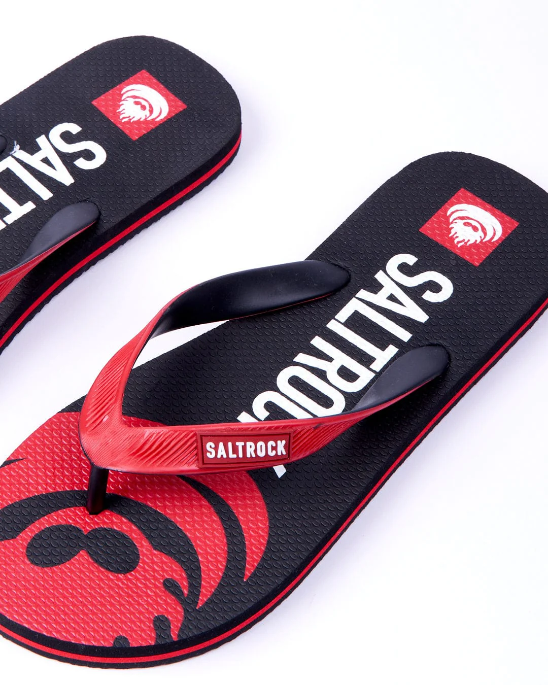 Corp Flame Mens Flip Flops in Black/Red - Image 3