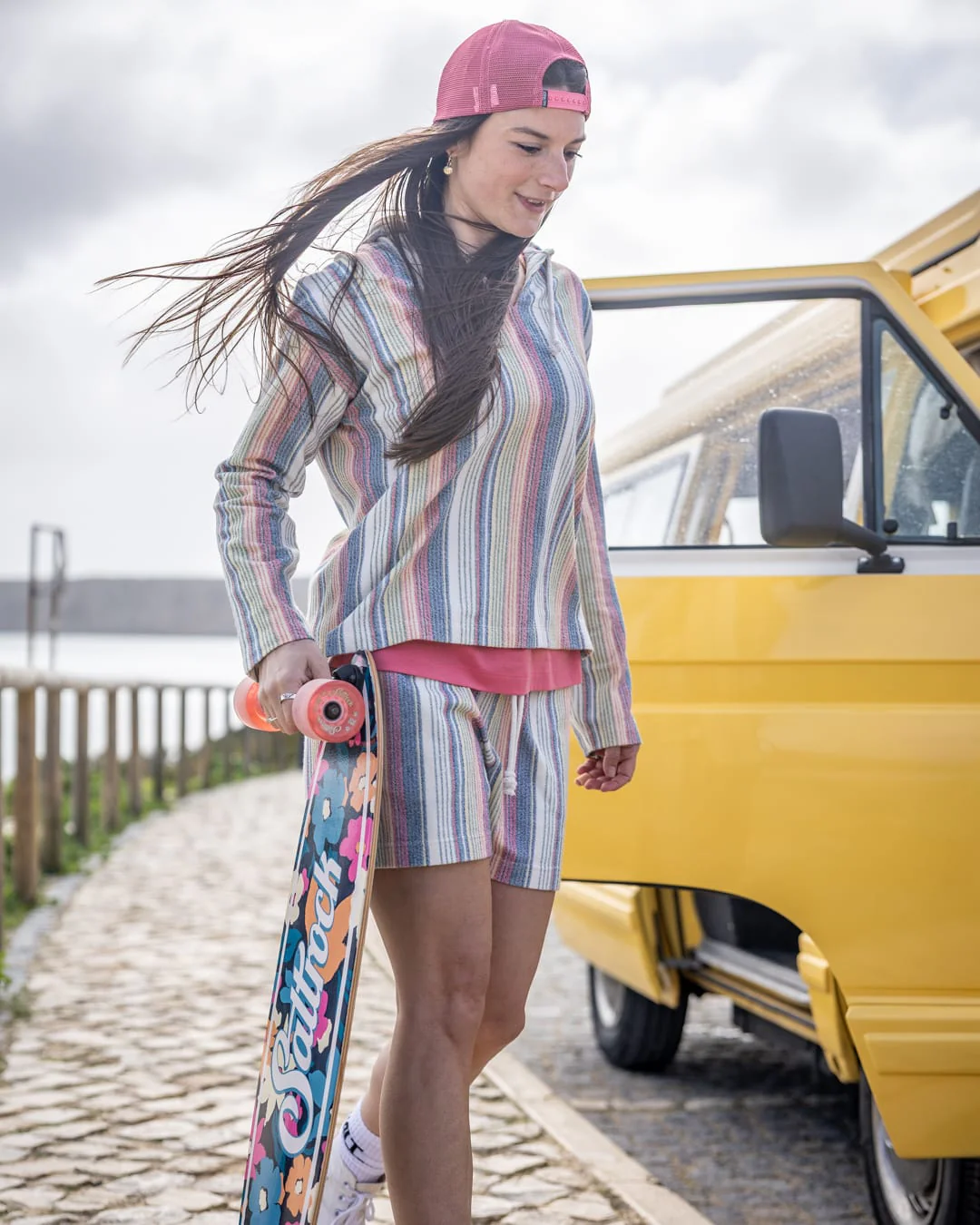 Delen Womens Short in Multicolour - Image 4