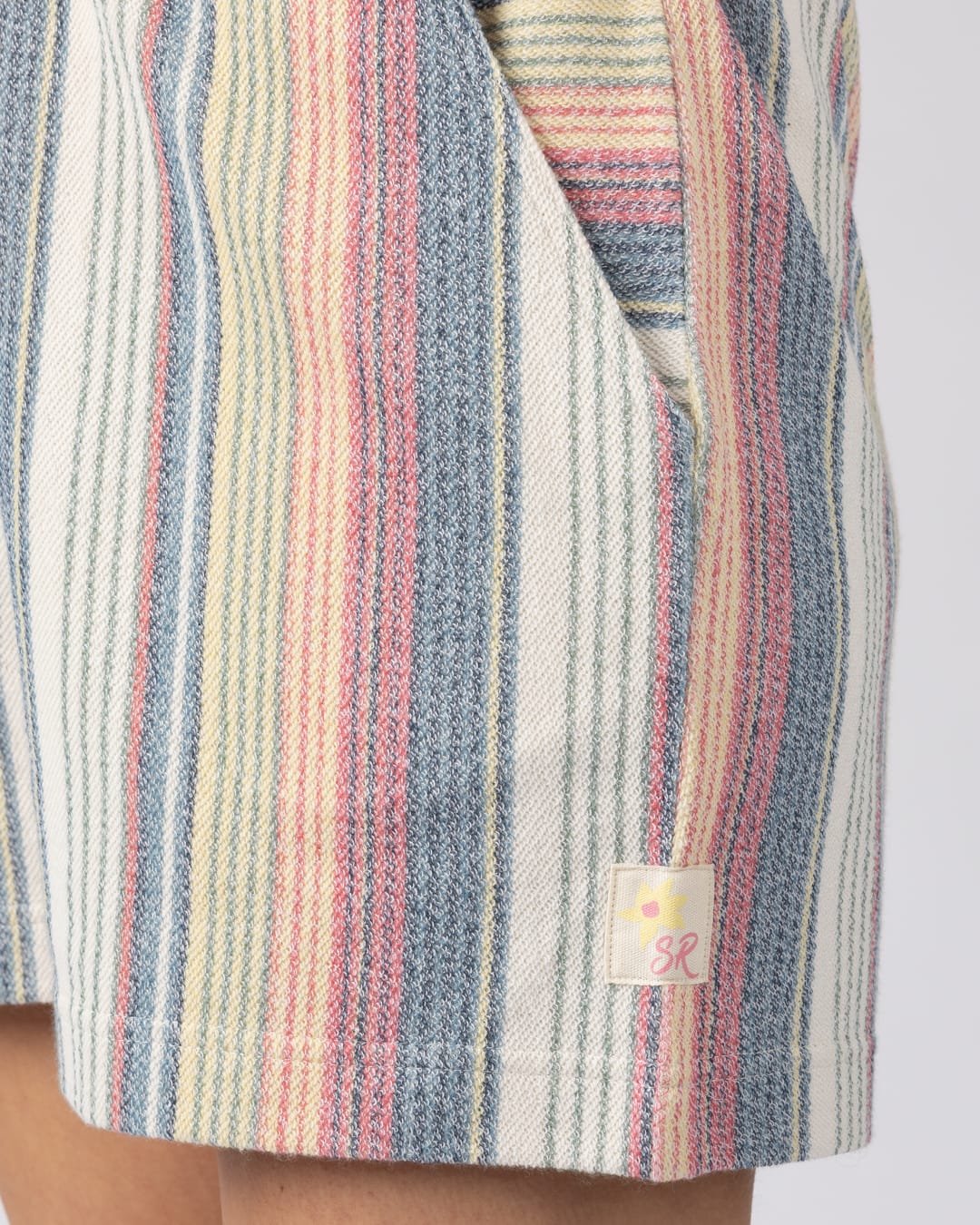 Delen Womens Short in Multicolour - Image 5