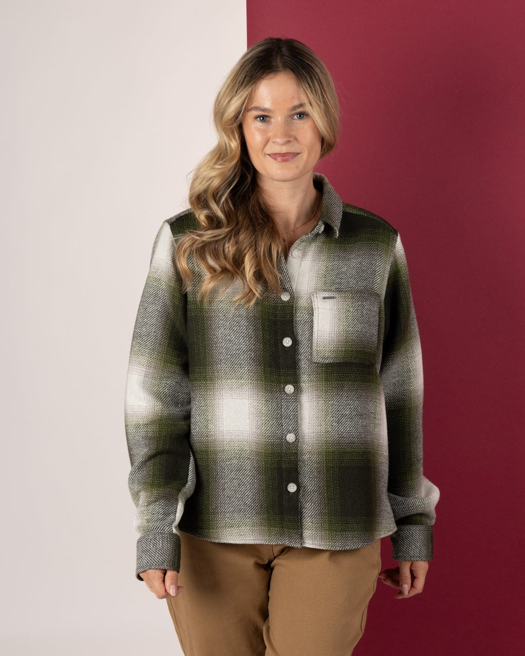 Delta Womens Checked Shirt in Green/White - Image 2