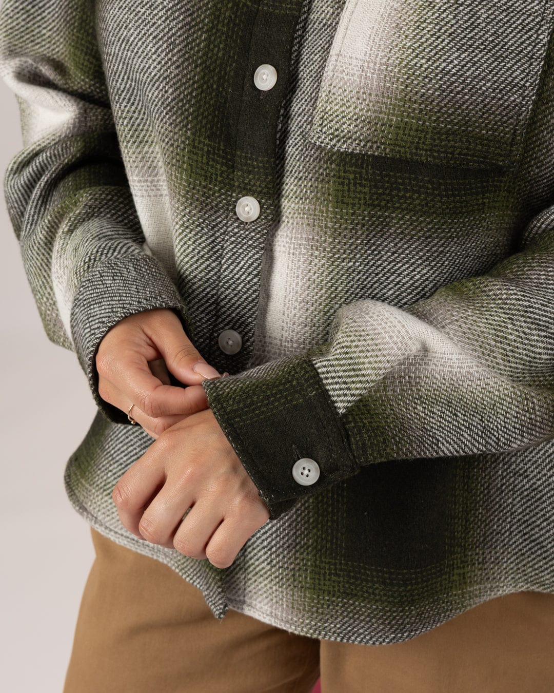 Delta Womens Checked Shirt in Green/White - Image 8