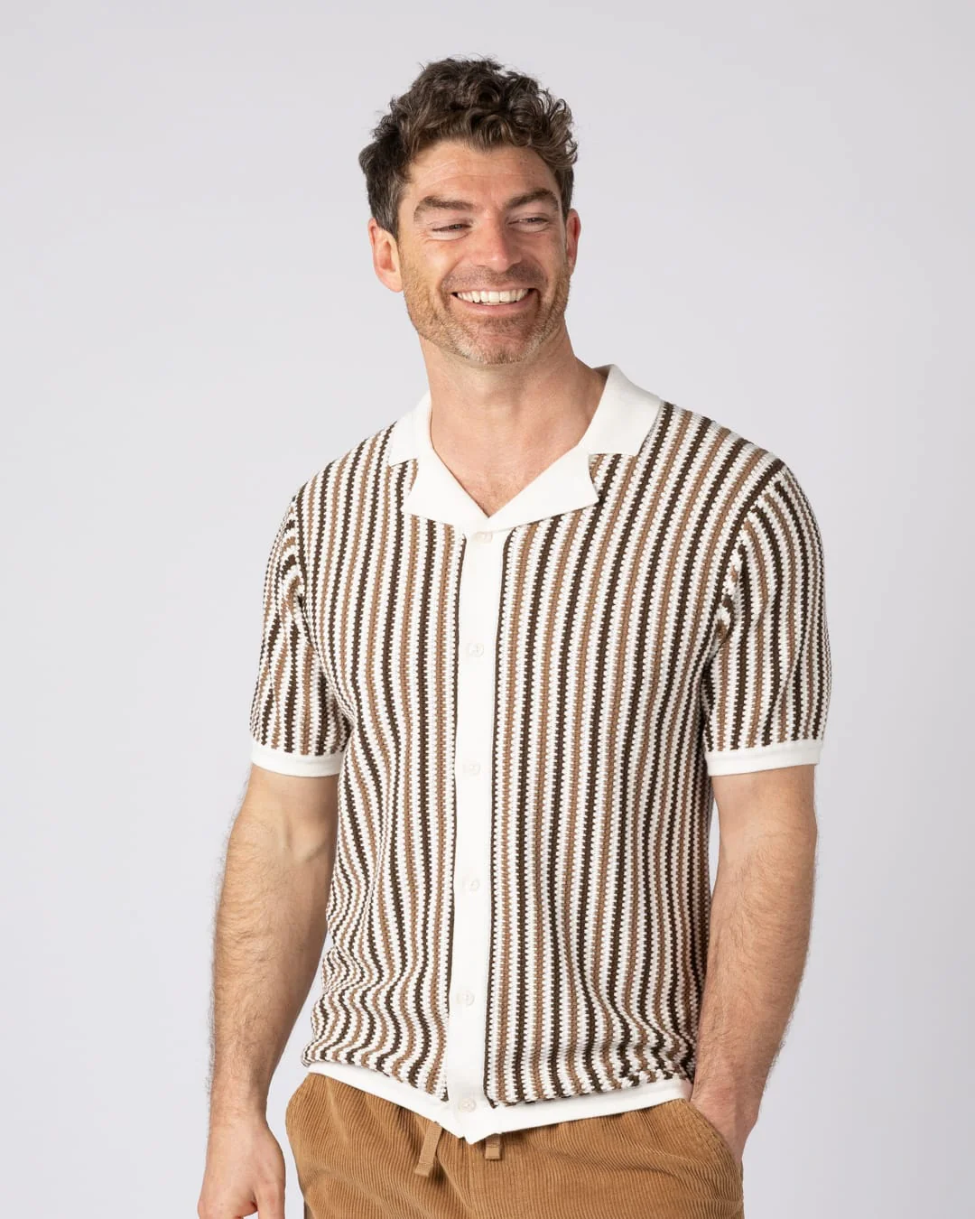 Dylan Mens Short Sleeve Shirt in Cream - Image 4