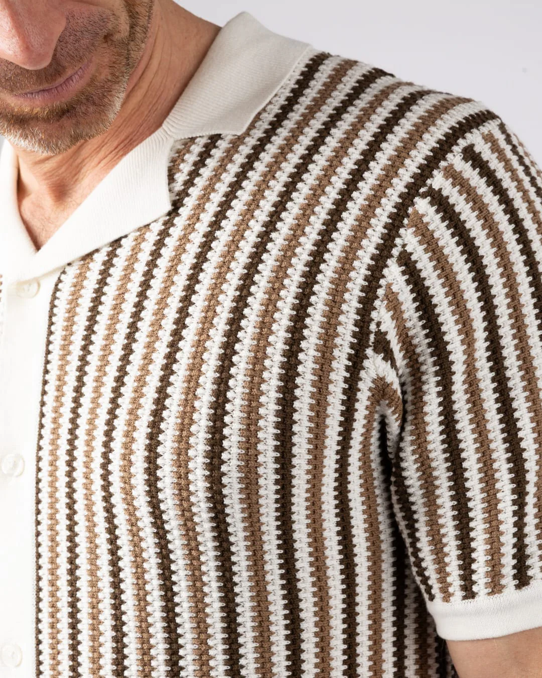 Dylan Mens Short Sleeve Shirt in Cream - Image 5
