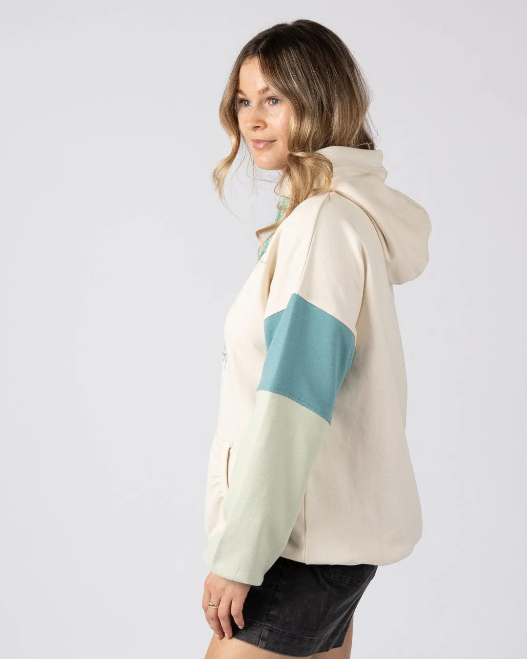 Free Wave  Womens Oversized Pop Hoodie in Cream - Image 2