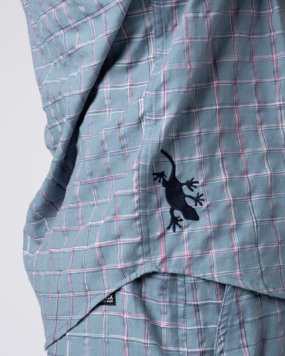 Isaad Mens Short Sleeve Shirt in Blue - Image 8