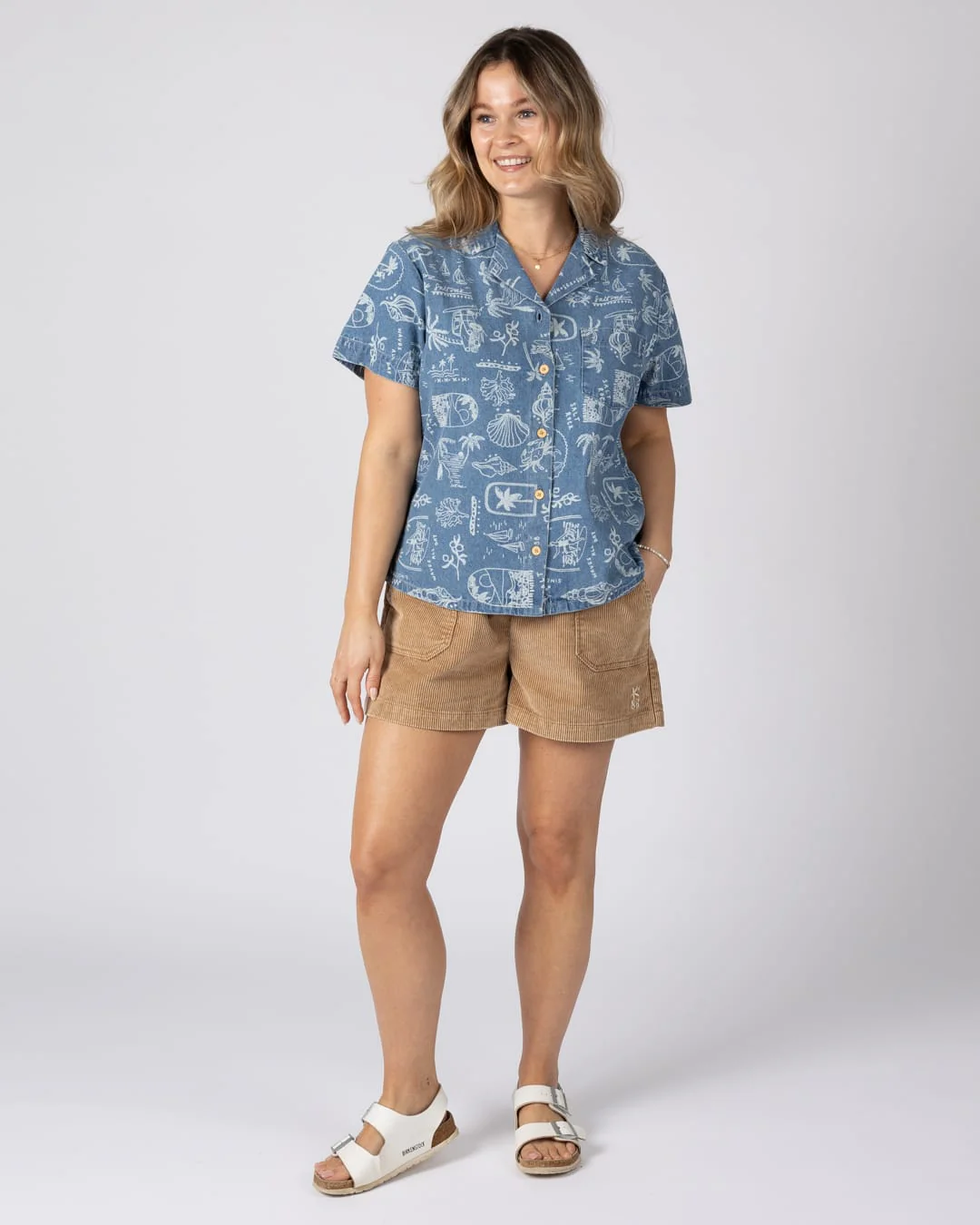 Island Life Short Sleeve Shirt in Blue - Image 8
