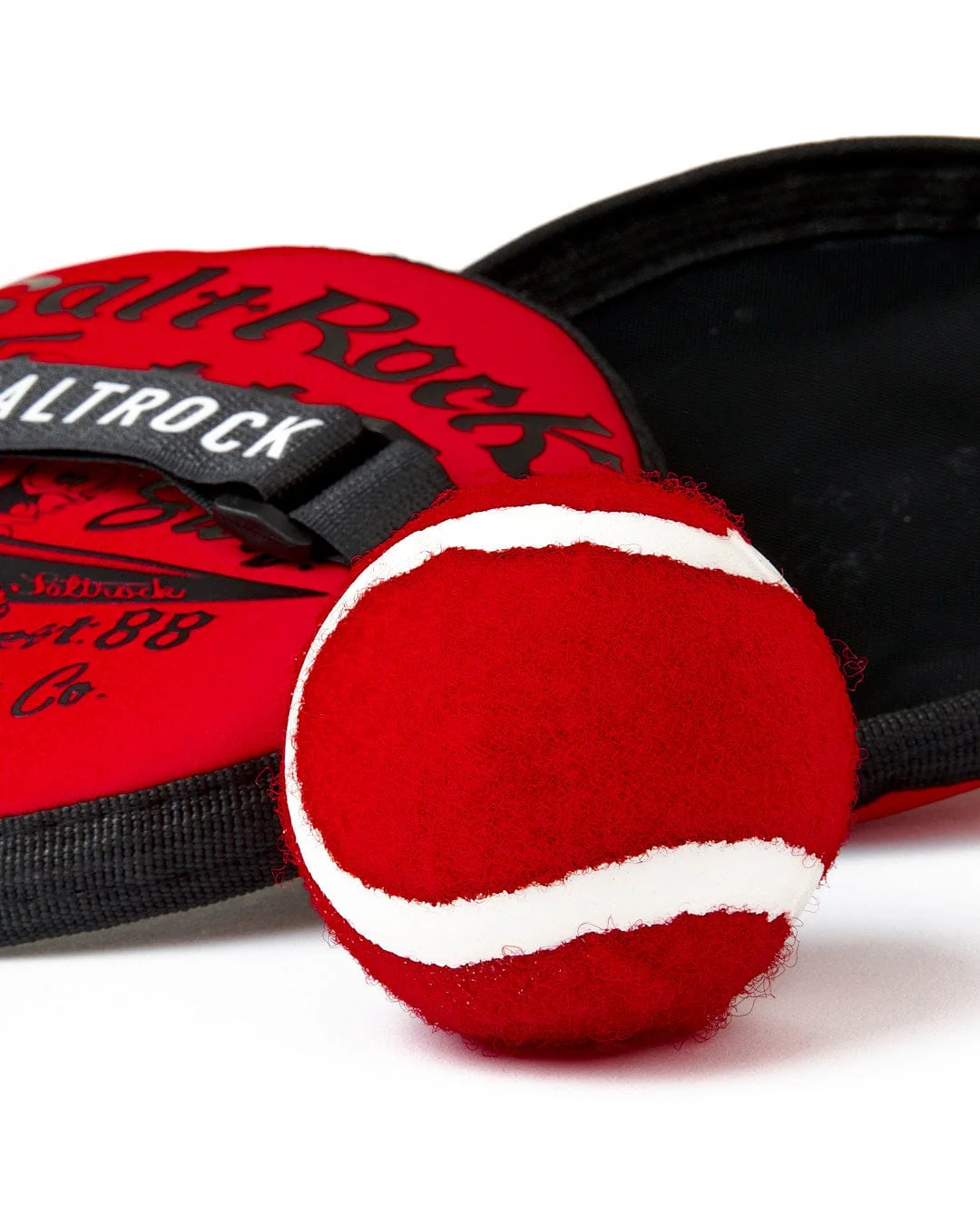 Jonty Catch Ball Set in Red - Image 4