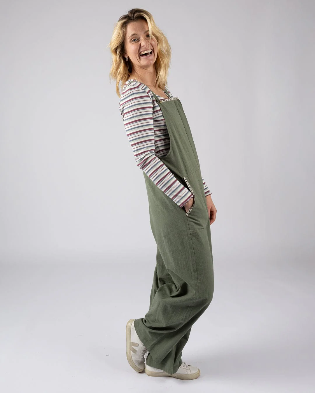 Kensa Womens Dungarees in Green - Image 4