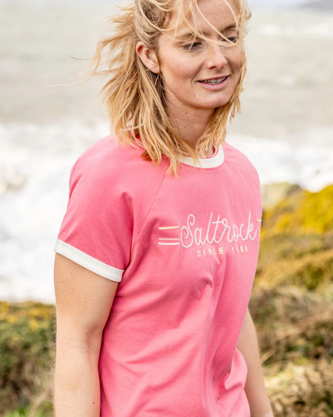 Links  Womens Short Sleeve Ringer T-Shirt in Pink - Image 3