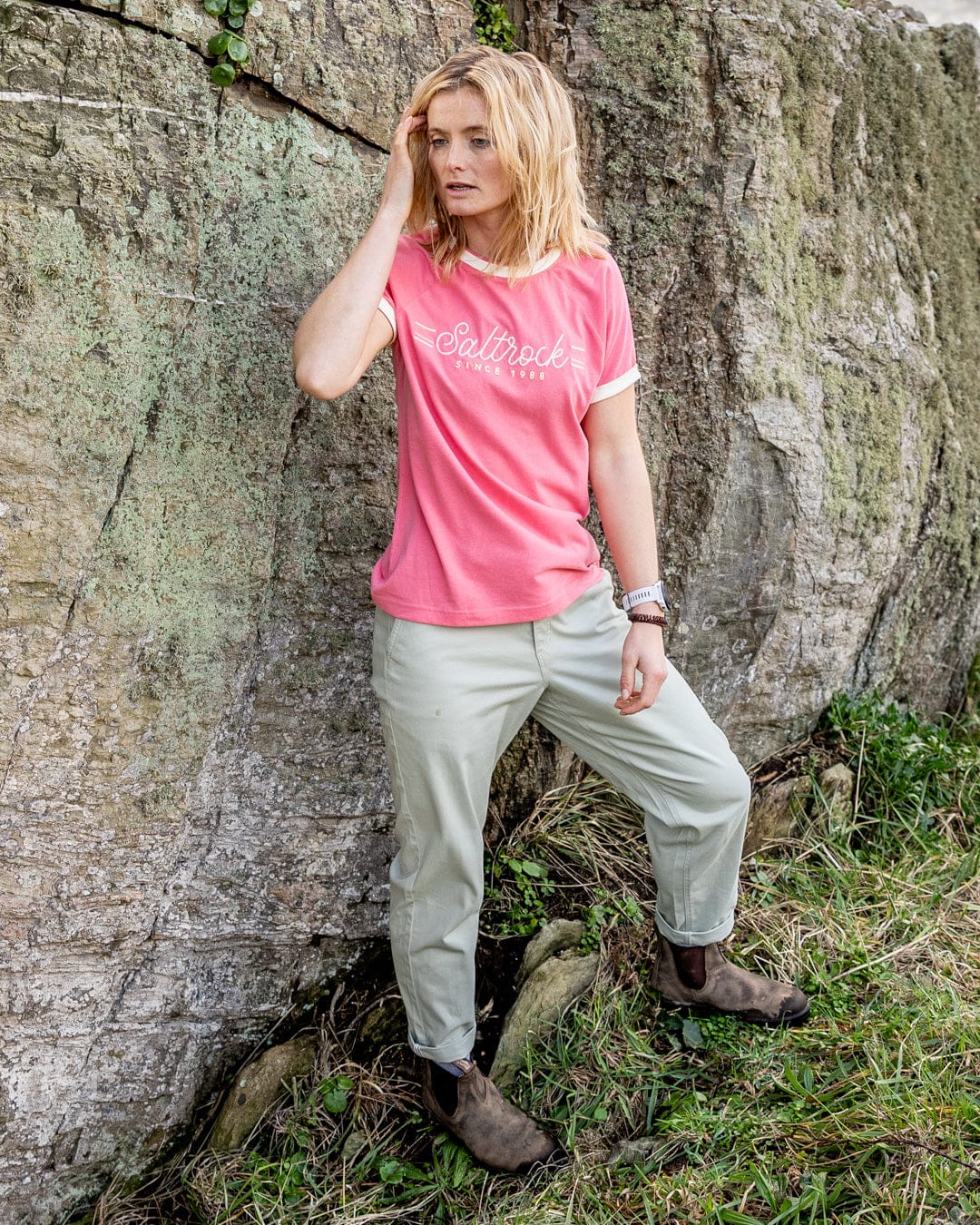 Links  Womens Short Sleeve Ringer T-Shirt in Pink - Image 4