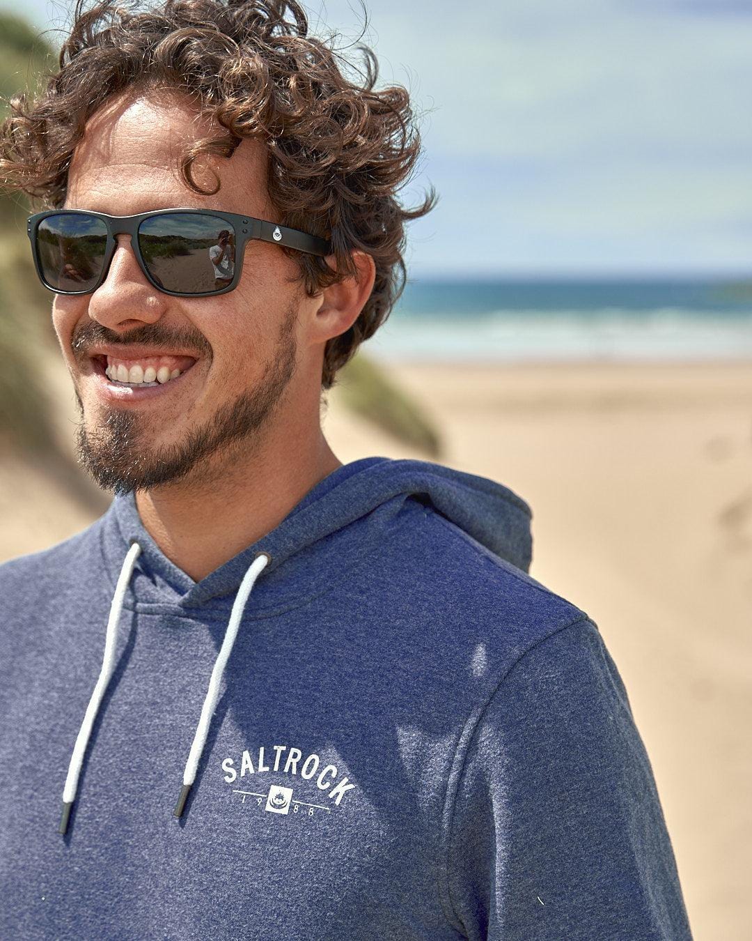 Location Mens Pop Hoodie in Looe - Dark Blue - Image 3