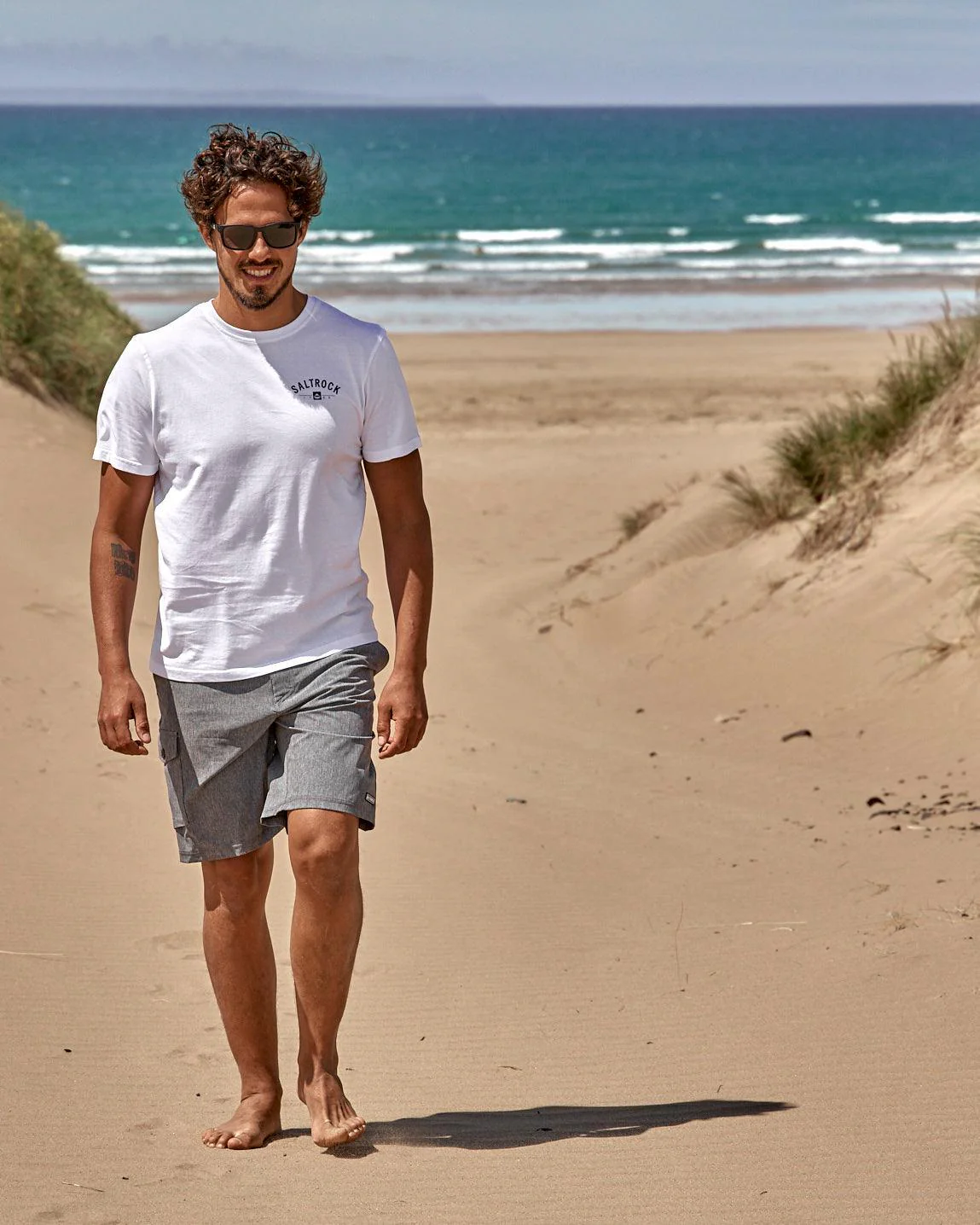 Location Mens T-Shirt Dartmouth in White - Image 8