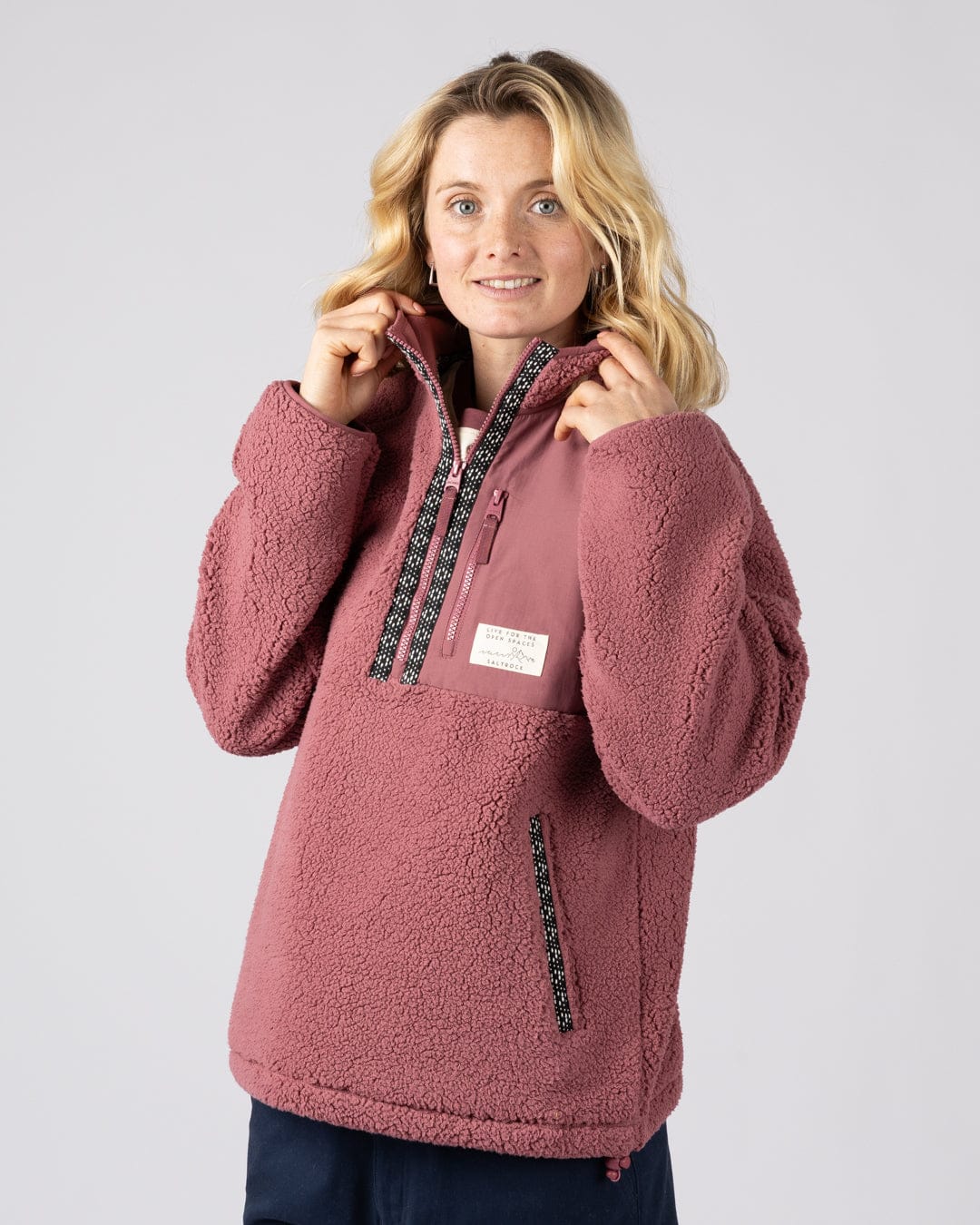 Lya Womens Fleece in Dark Pink - Image 2
