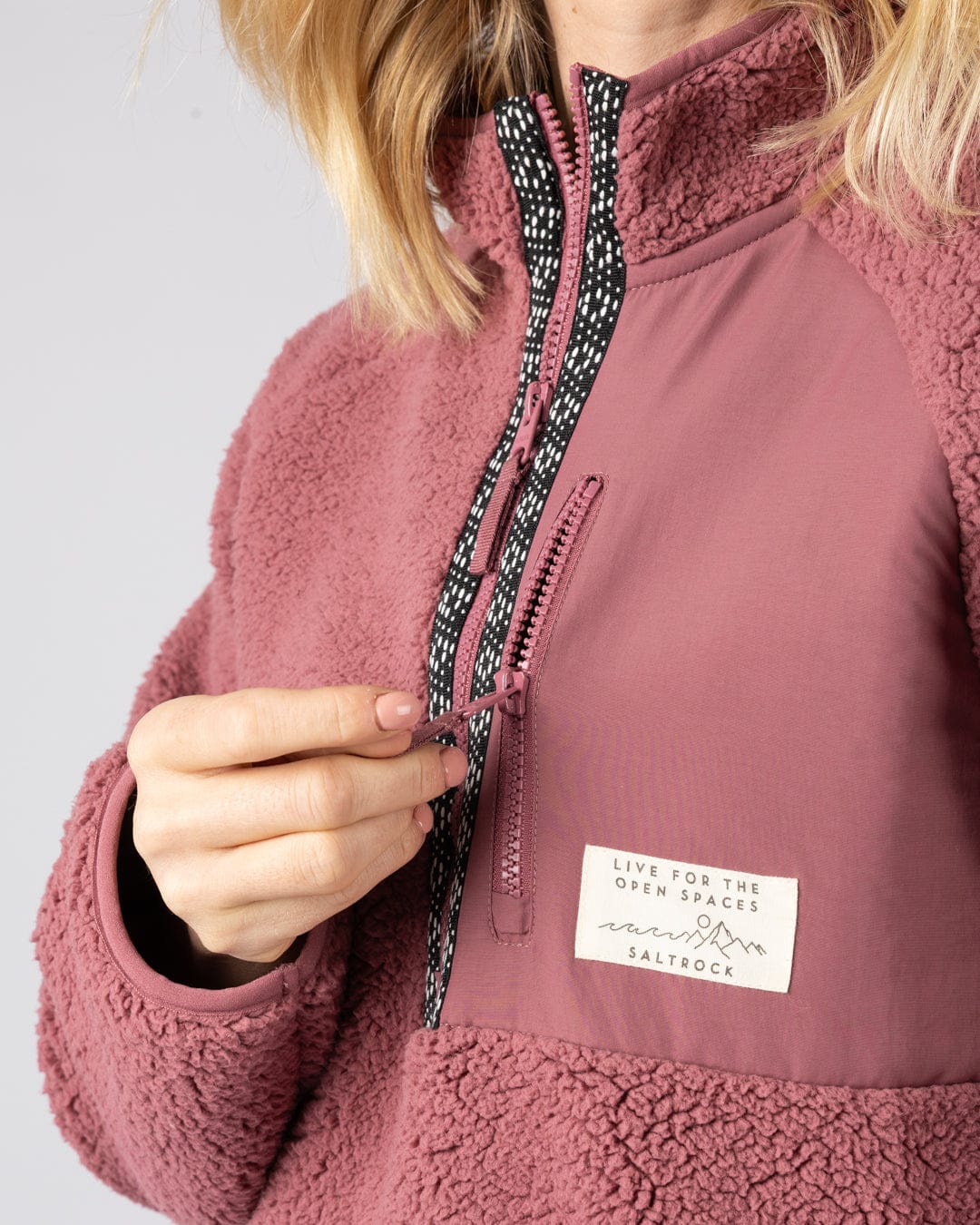 Lya Womens Fleece in Dark Pink - Image 4