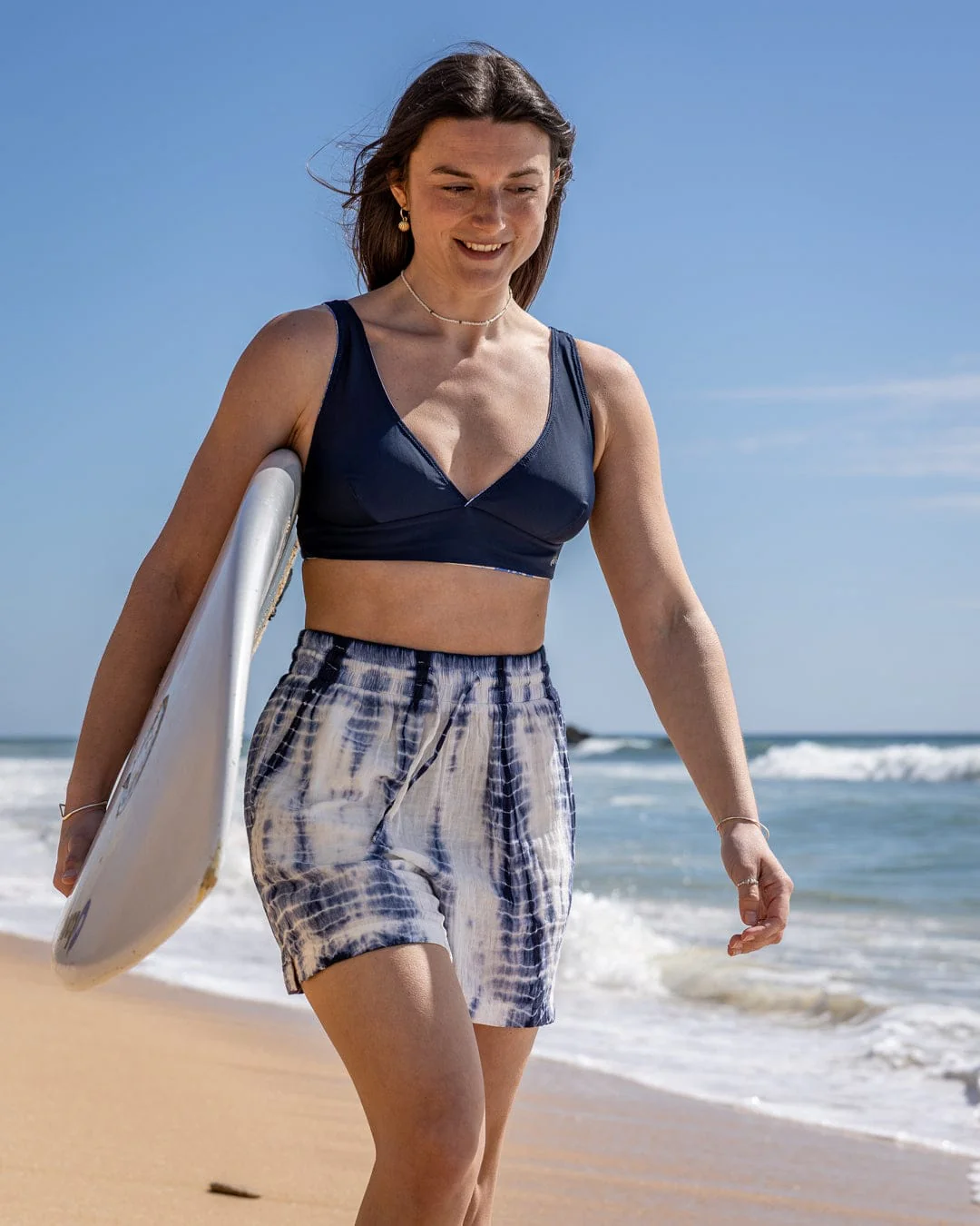 Melda  Womens Woven Short in Blue - Image 6
