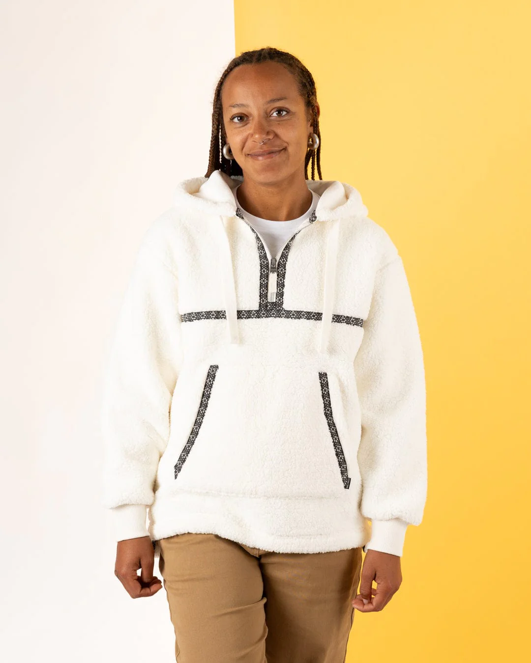 Orla Womens Fleece in Cream - Image 2