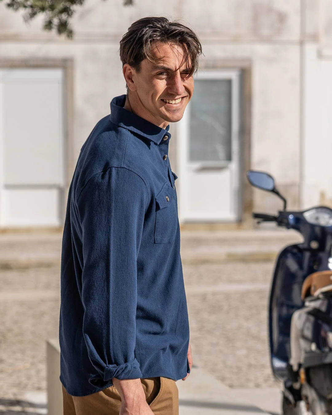 Penare 2 Mens Long Sleeve Shirt in Blue - Image 2