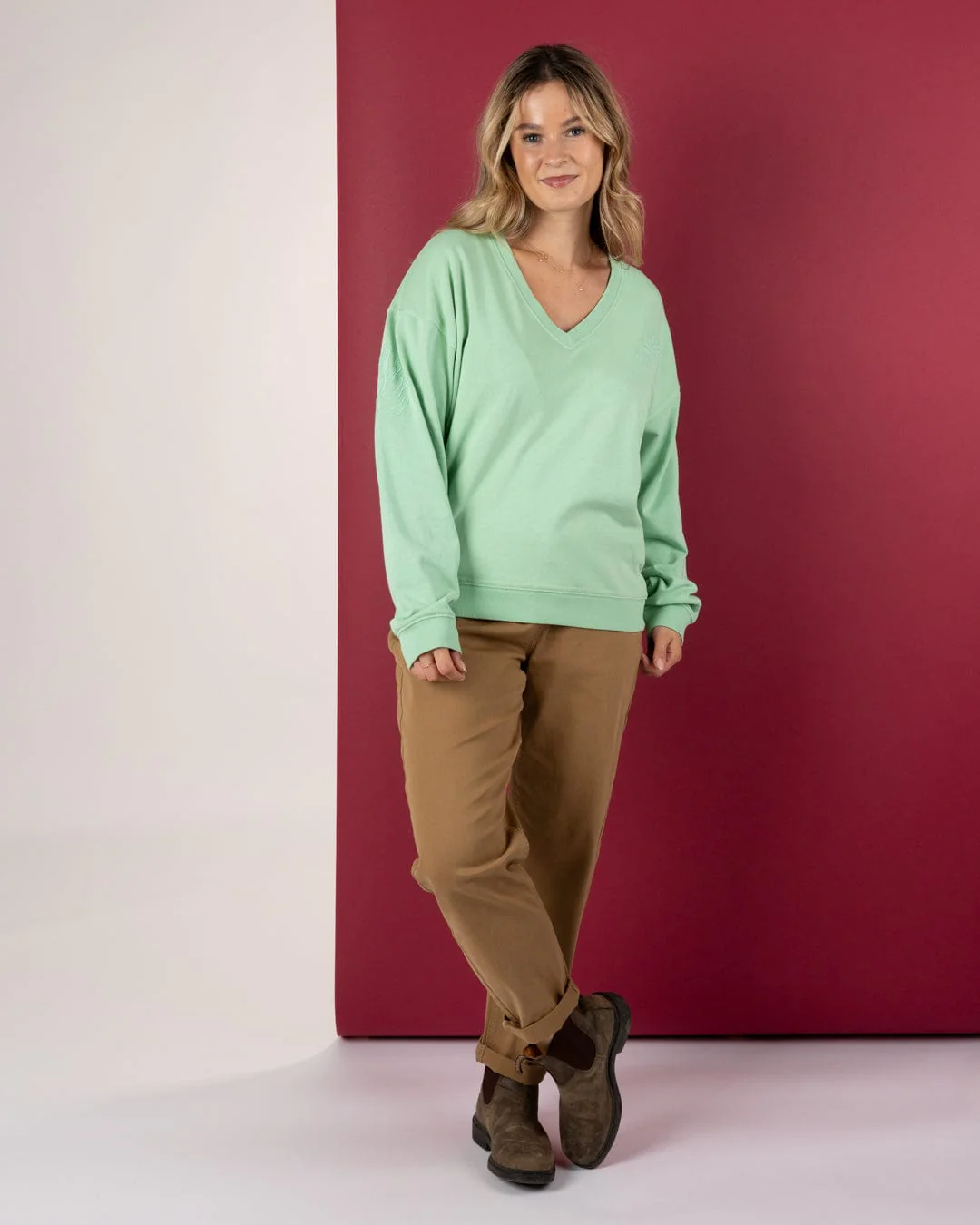 Penny Womens V-Neck Sweatshirt in Light Green