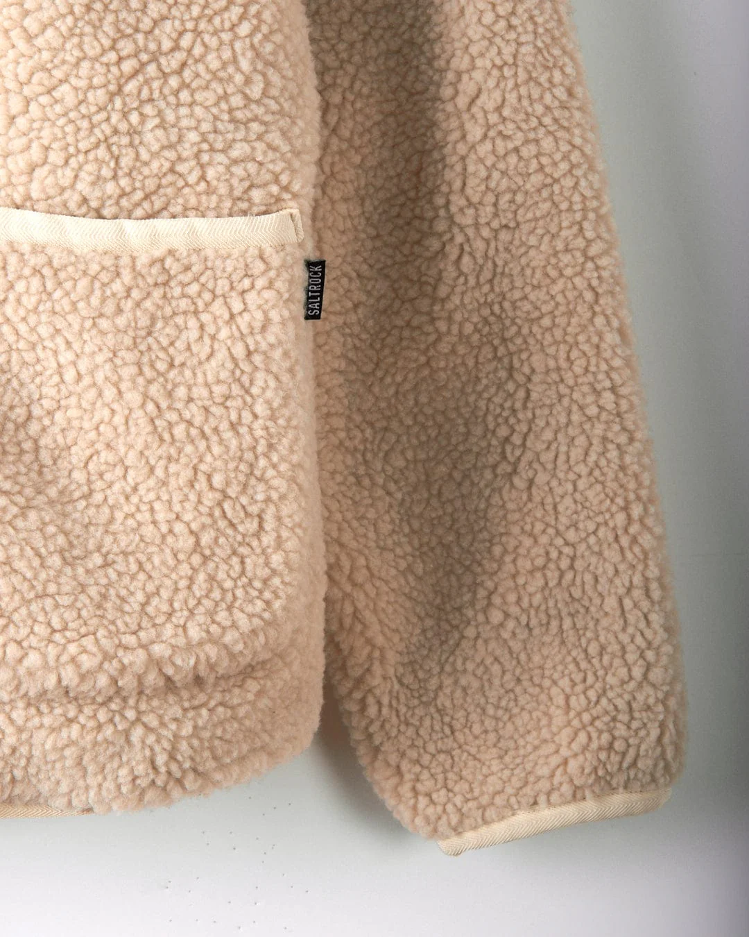 Piper Womens Reversible Zip Collarless Fleece in Cream - Image 7
