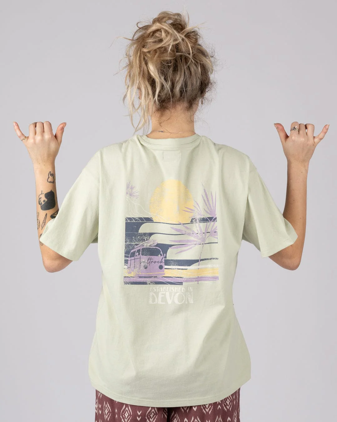 Poster Location Devon Womens Oversized Short Sleeve T-Shirt in Light Green - Image 2