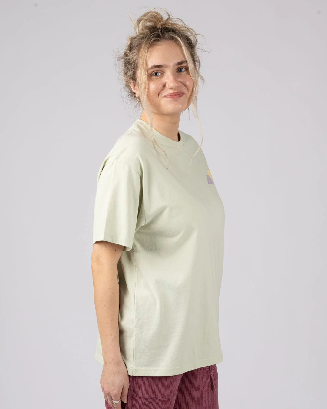 Poster Location Wales Womens Oversized Short Sleeve T-Shirt in Light Green - Image 4