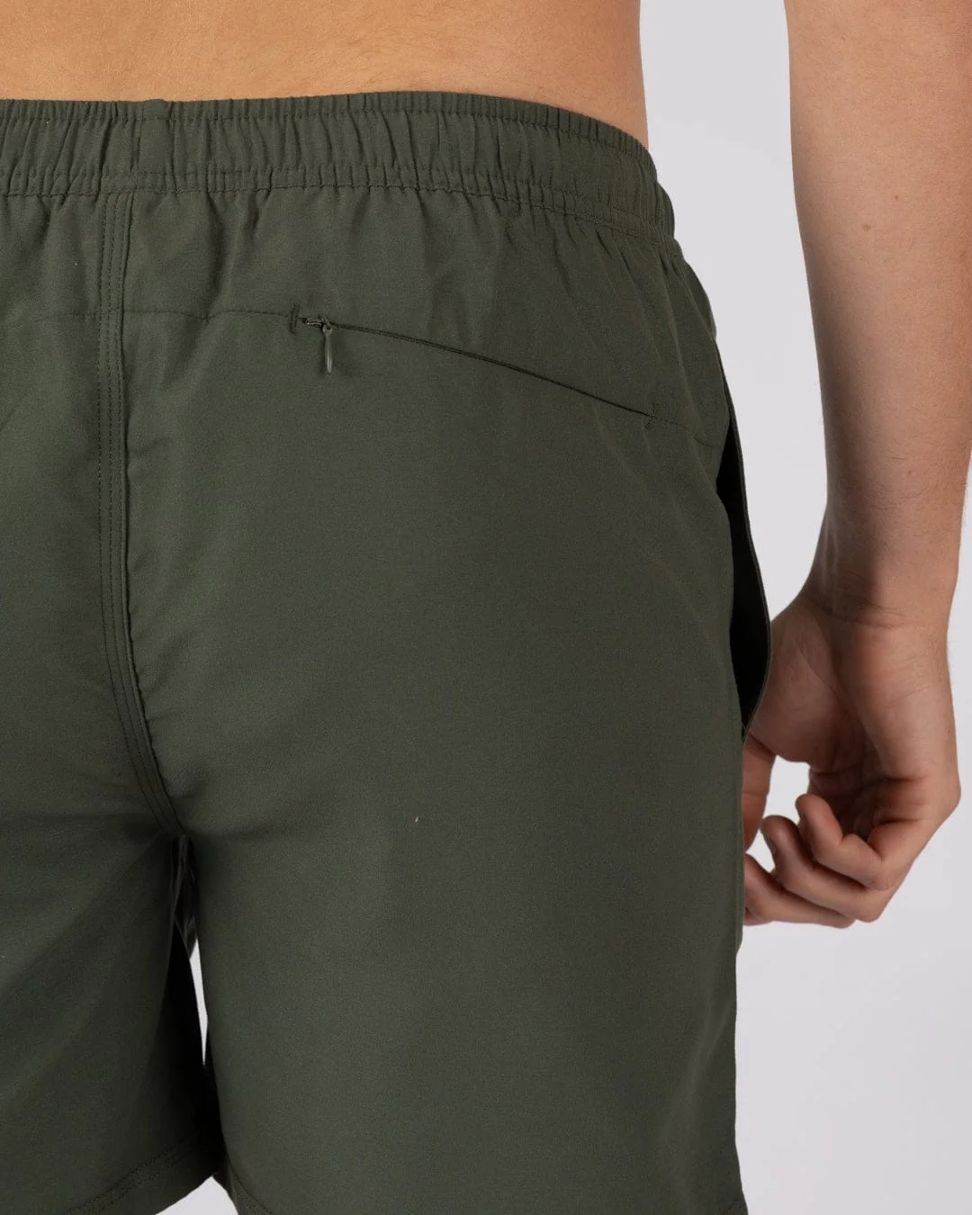 Putts Mens Swimshorts in Dark Green - Image 6