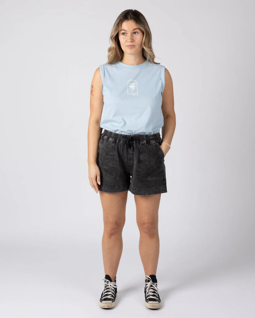 Santano Womens Short in Washed Black - Image 3