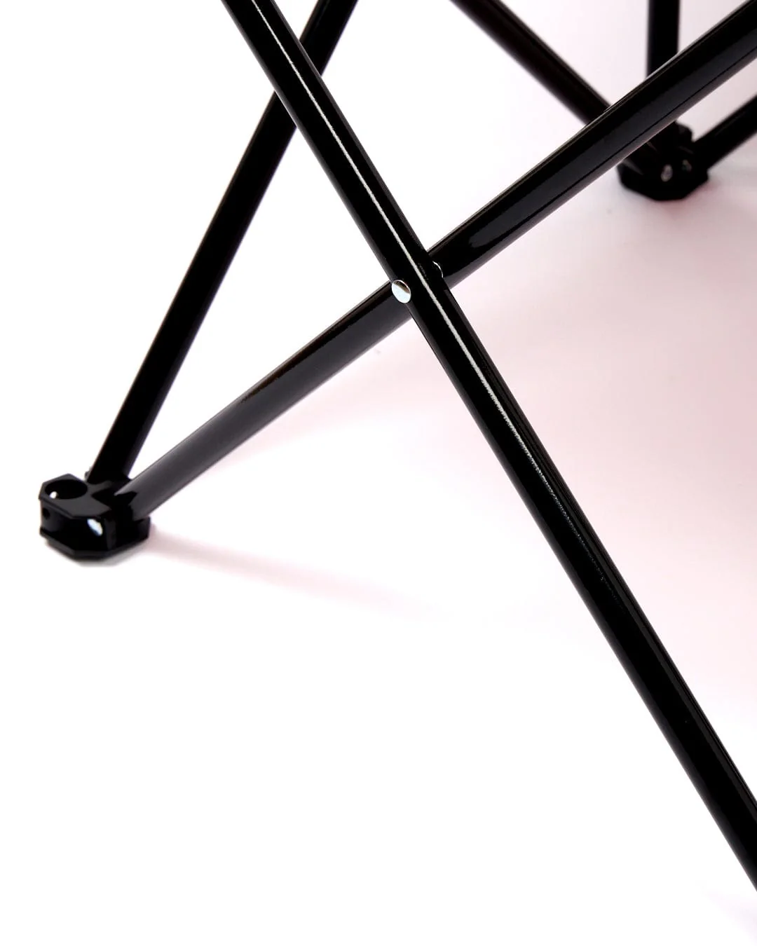 Sanur Foldable Beach Chair in Red - Image 4