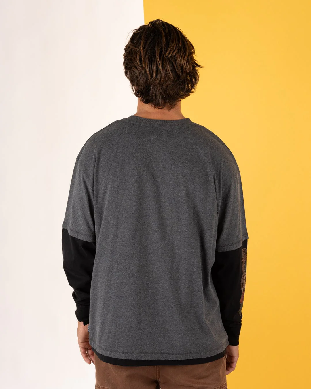 Shaka Tattoo Mens Oversized Long Sleeve T-Shirt in Dark Grey - Image 3