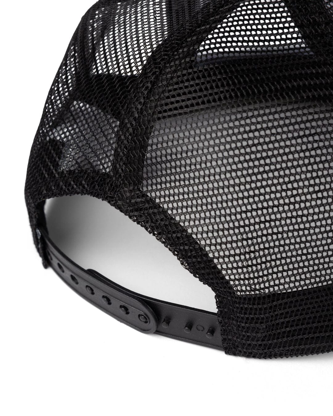 Surf Flare Cap in Black - Image 4