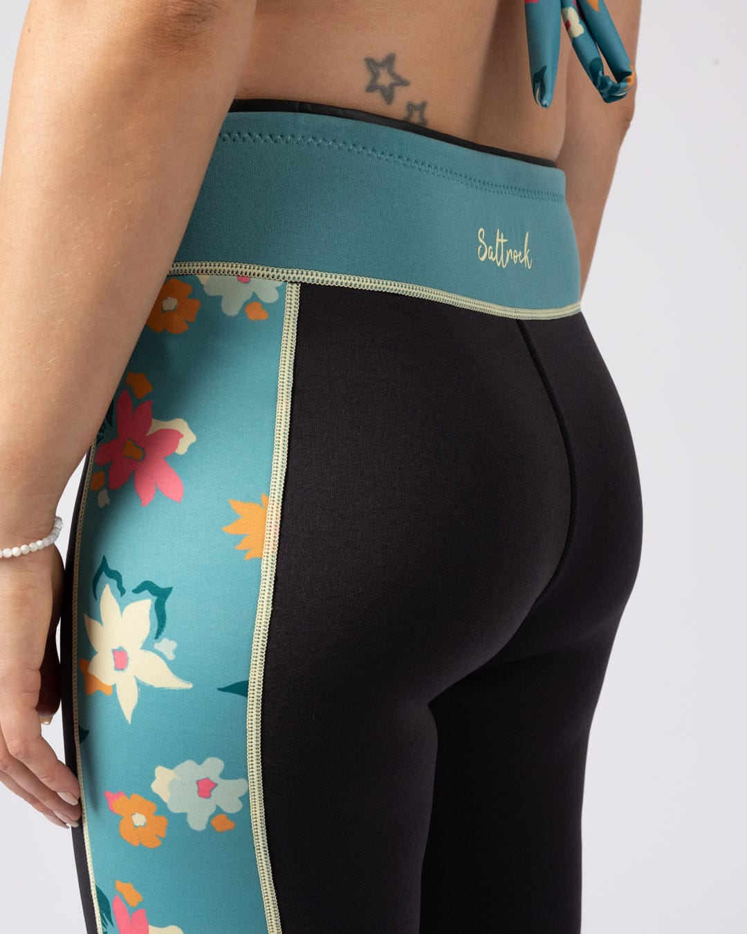Surfdaze Womens Wetsuit Legging in Dark Grey - Image 9