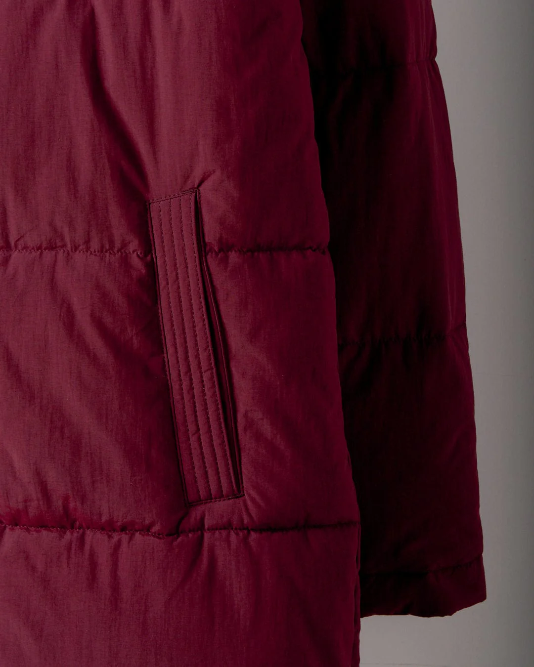 Tahoe Womens Longline Padded Coat in Burgundy - Image 4