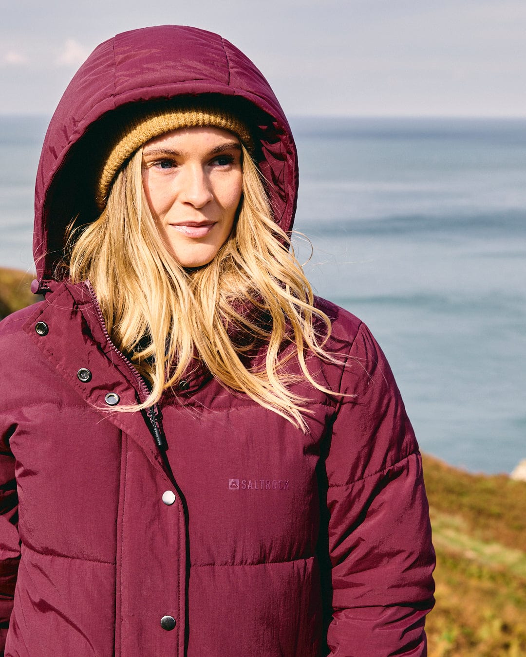 Tahoe Womens Longline Padded Coat in Burgundy - Image 5