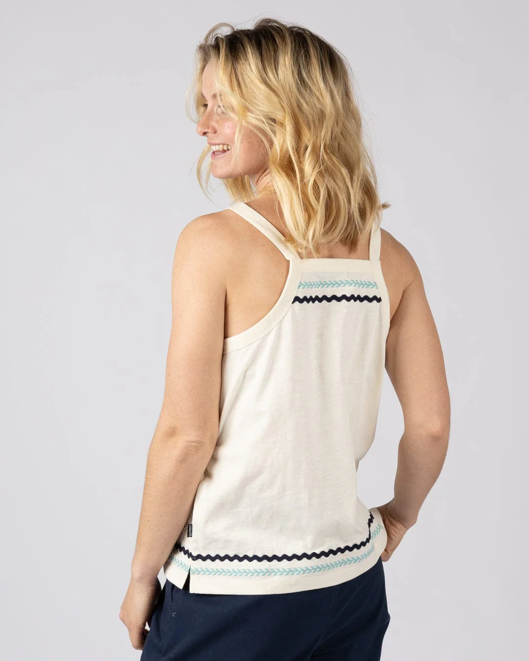 Talwyn Womens Slub Vest in Cream - Image 7