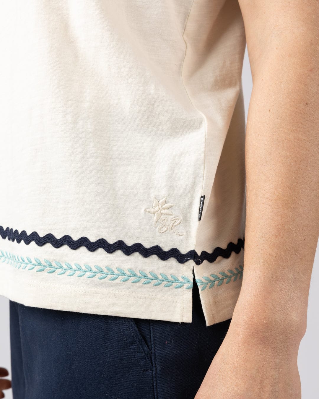 Talwyn Womens Slub Vest in Cream - Image 9