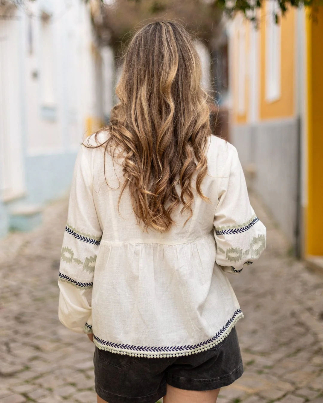 Tia Womens Blouse in White - Image 2
