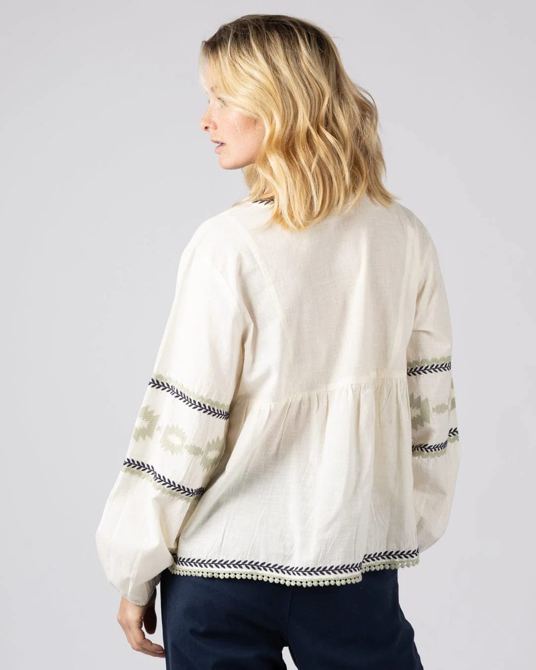 Tia Womens Blouse in White - Image 7
