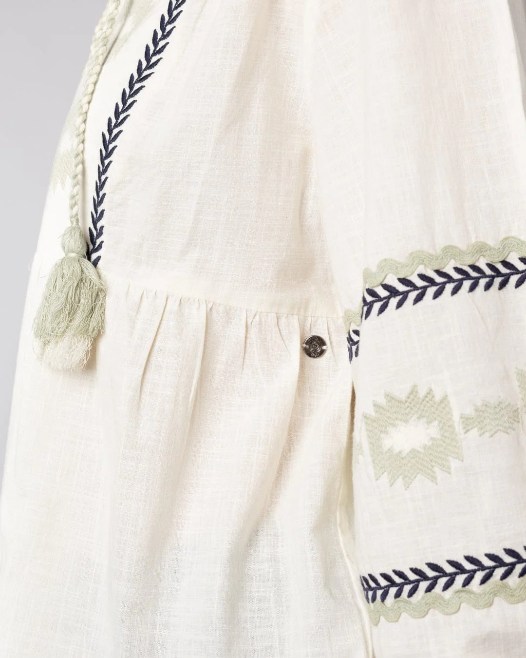 Tia Womens Blouse in White - Image 9