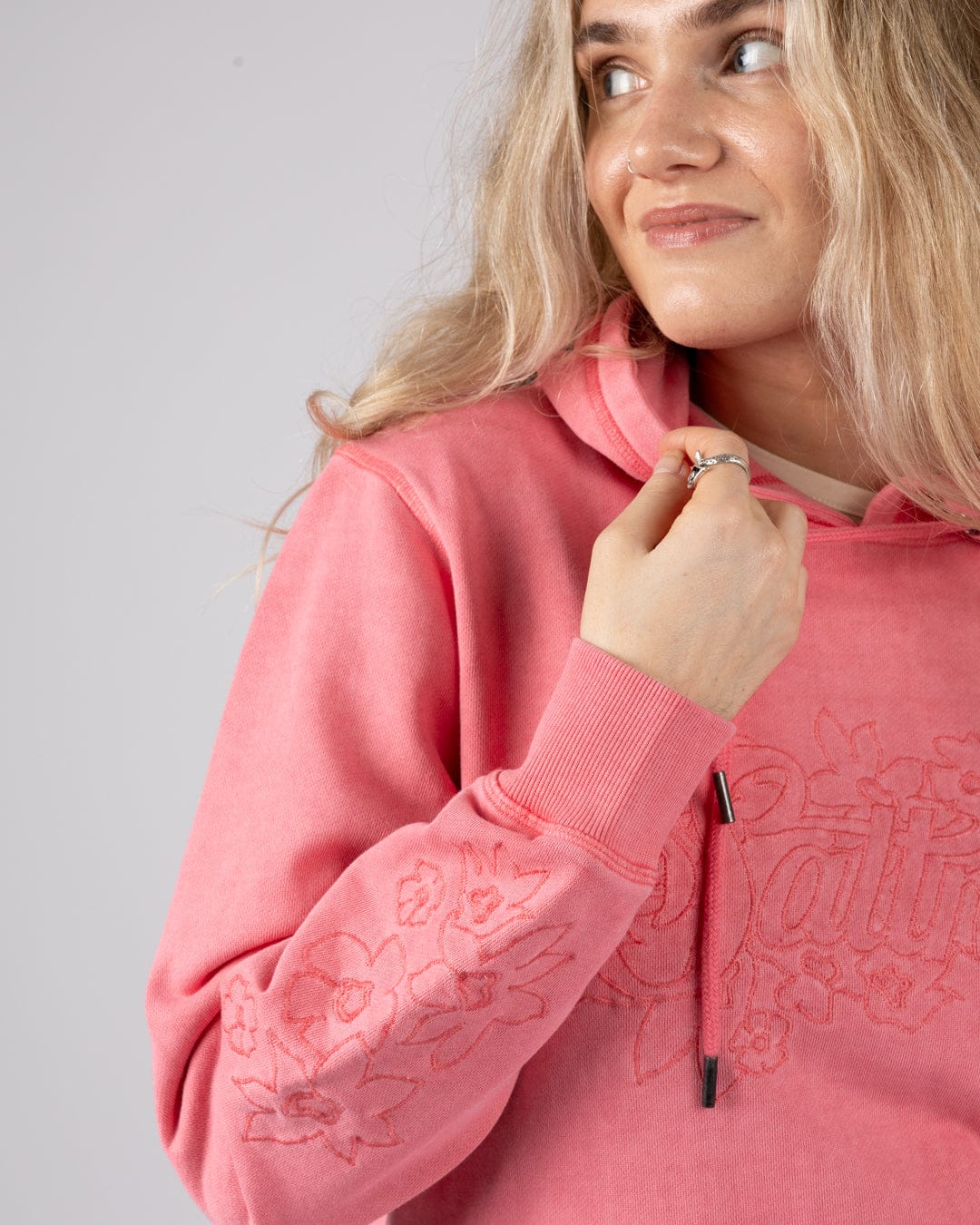 Trader Tonal Womens Pop Hoodie in Bright Pink - Image 4