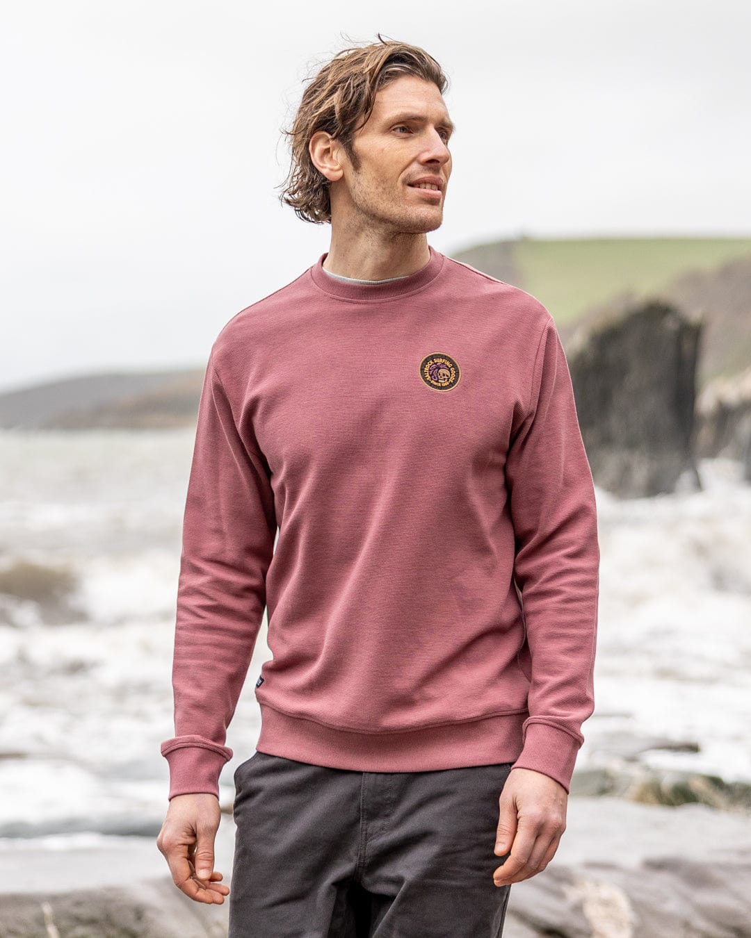 Trail Badge  Mens Sweatshirt in Dark Pink - Image 3