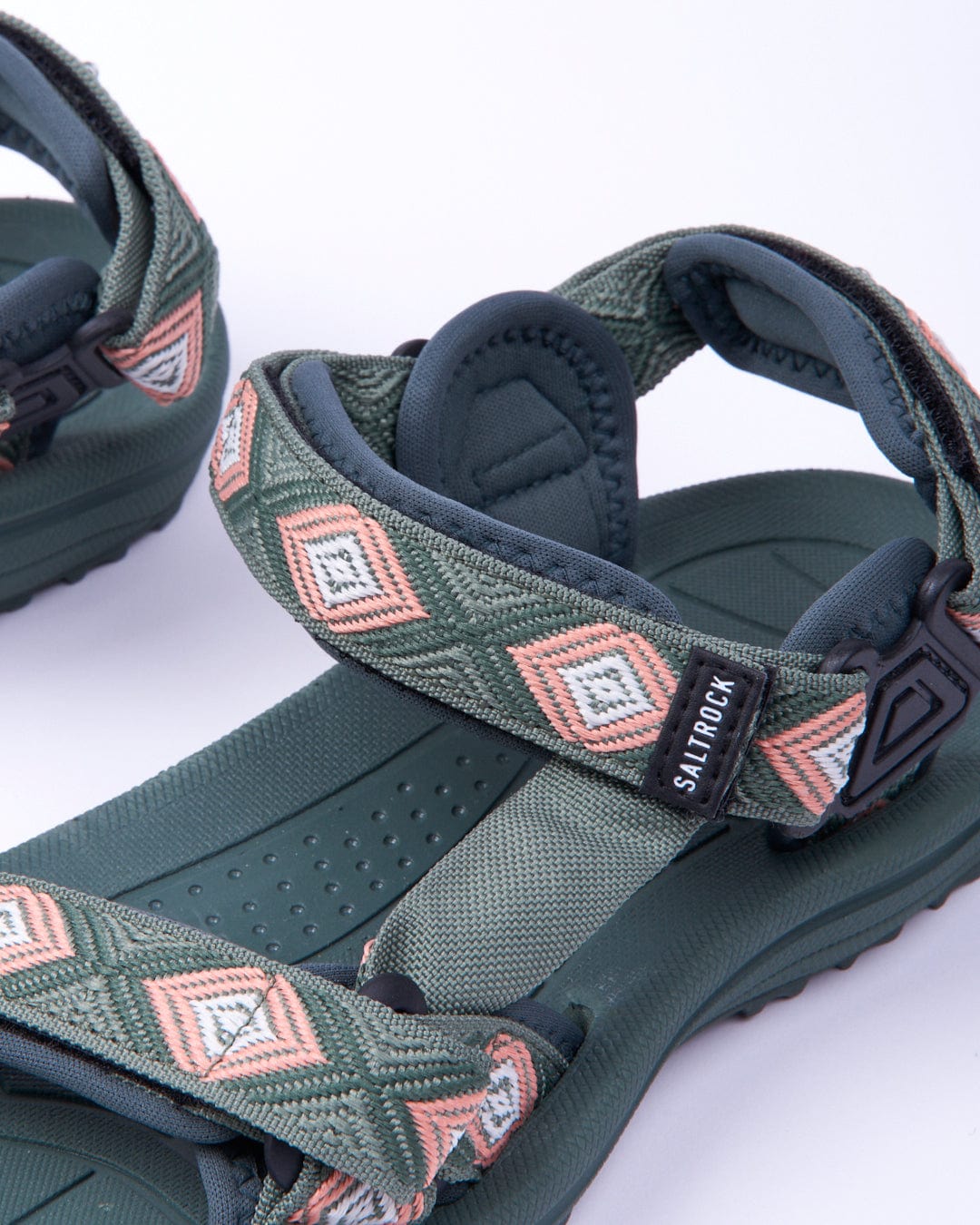 Trail Womens Sandals in Green - Image 2